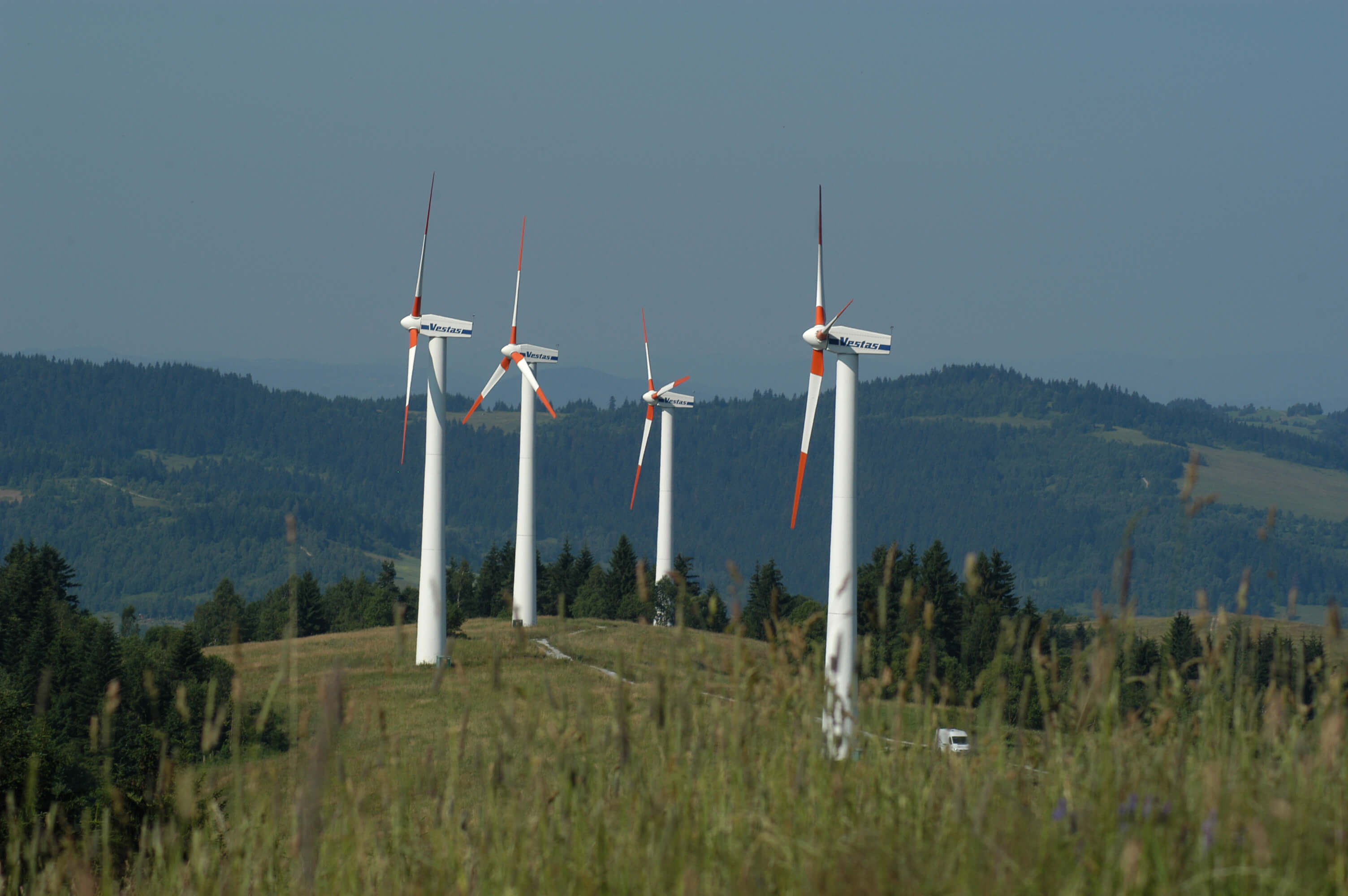 Weon, green energy slovakia, veterná energetika, veterný park, Cerová, energie, výkupná cena 